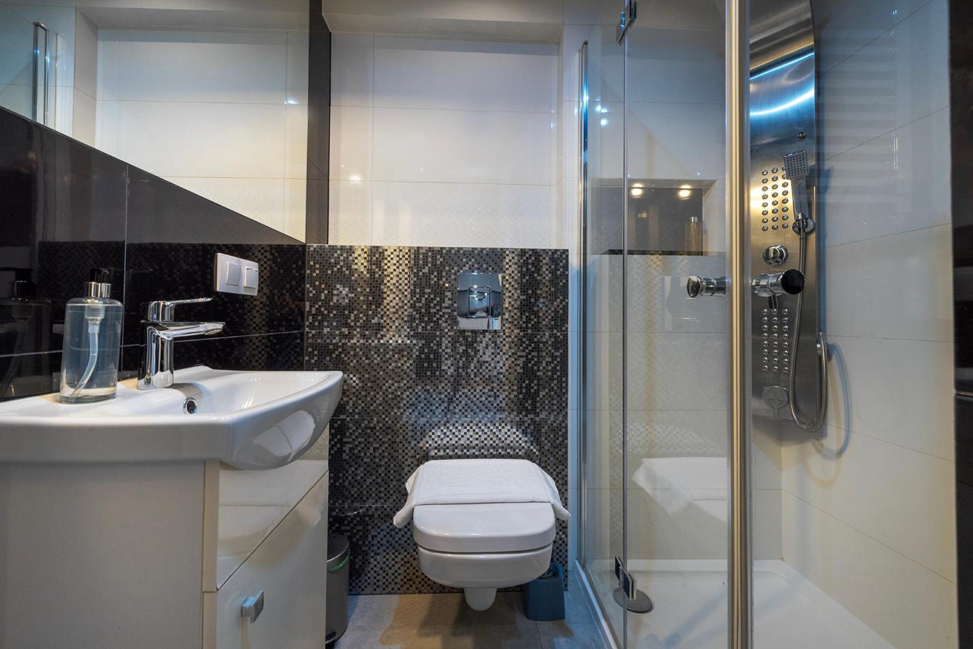 Rentplanet - Apartament Mokotowska 华沙 外观 照片